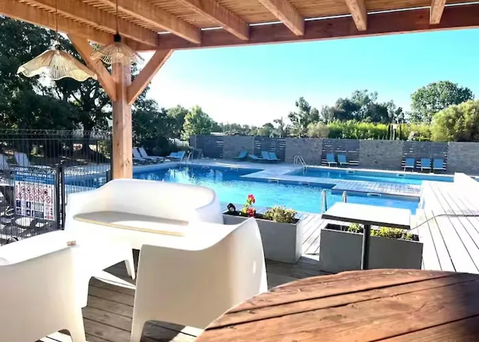 Апартаменты Dans 3 Etoiles Леччи